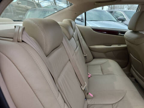 2004 Lexus ES 330