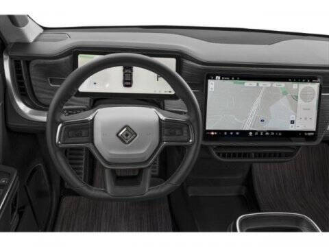 2023 Rivian R1S Adventure