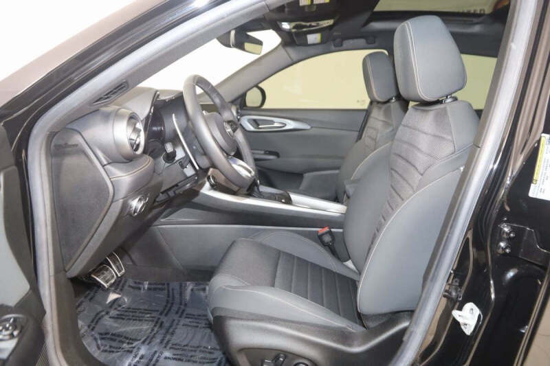 2024 Alfa Romeo Tonale Hybrid Ti