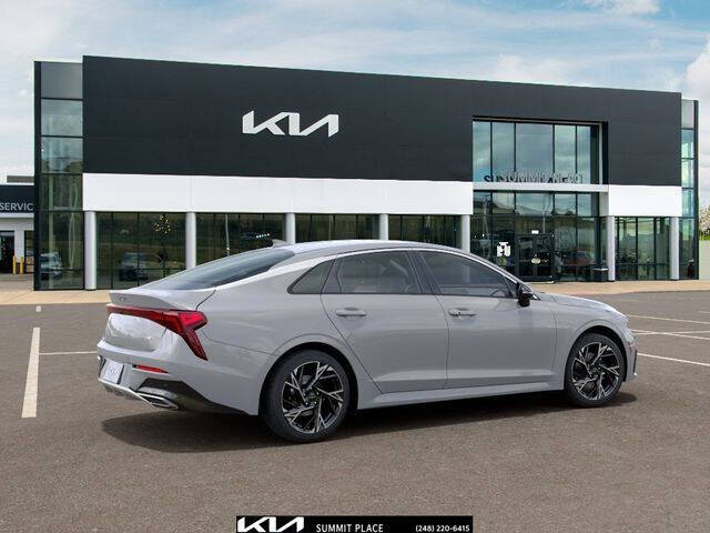2026 Kia K5