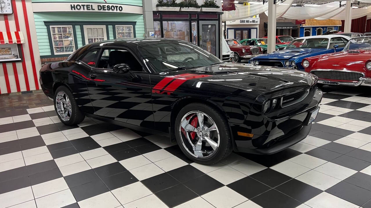 2013 Dodge Challenger 8