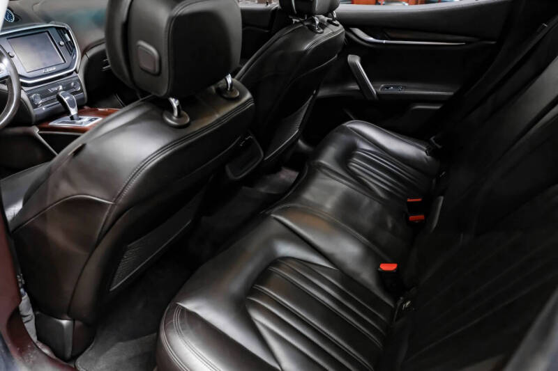 2015 Maserati Ghibli