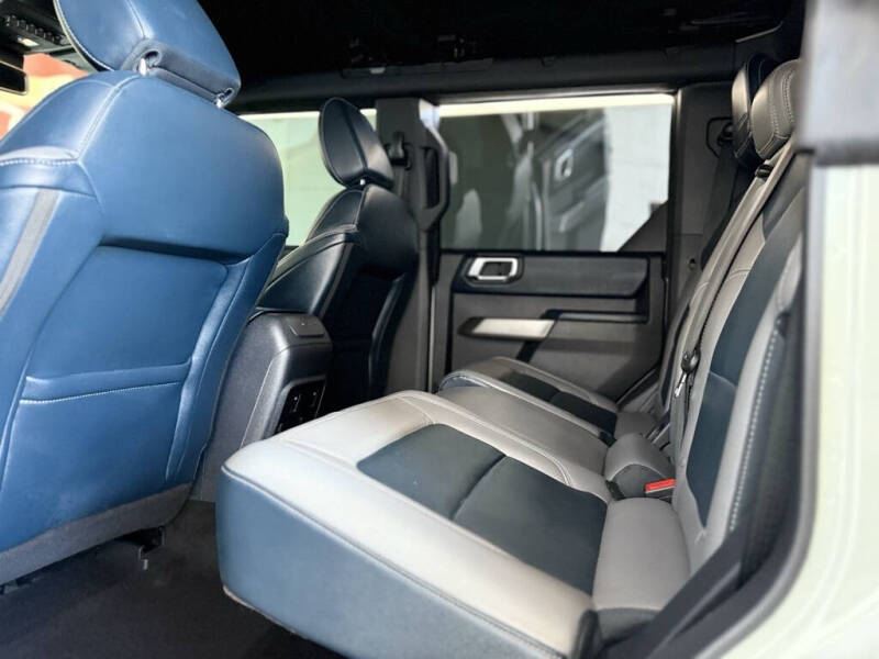 2021 Ford Bronco First Edition Advanced