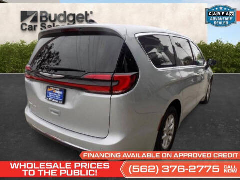 2024 Chrysler Pacifica Touring L