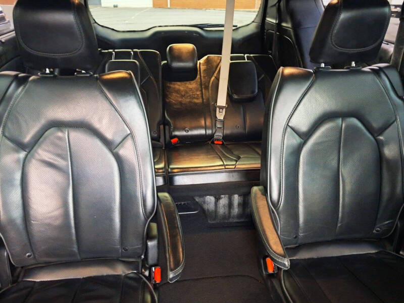 2020 Chrysler Pacifica Limited