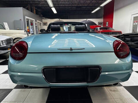 2002 Ford Thunderbird Deluxe