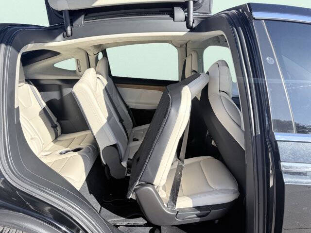 2019 Tesla Model X 75D