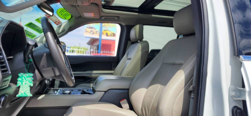 2020 Ford Expedition XLT