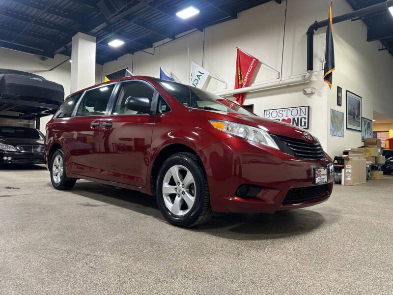 2012 Toyota Sienna