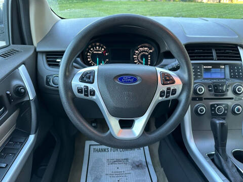 2011 Ford Edge SE