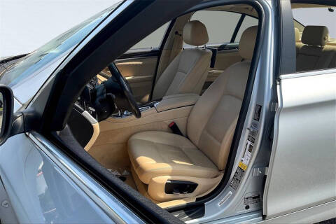 2015 BMW 5 Series 528i xDrive