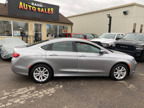 2015 Chrysler 200 for sale at BANK AUTO SALES in Wayne MI