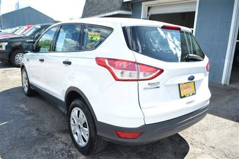 2016 Ford Escape S