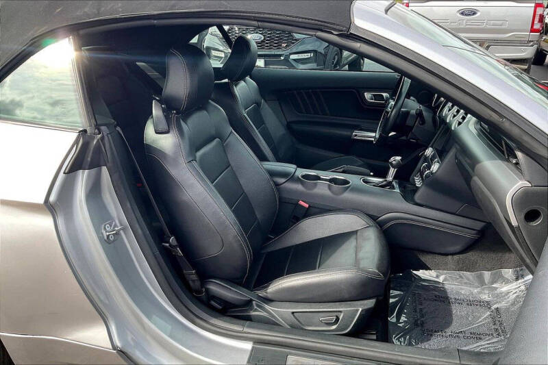 2023 Ford Mustang EcoBoost Premium