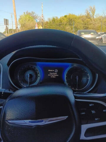 2019 Chrysler 300 Touring