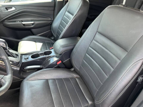 2014 Ford Escape Titanium
