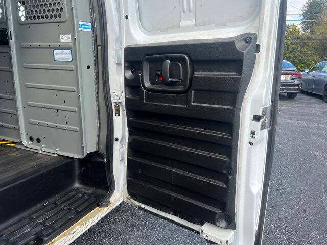 2021 Chevrolet Express 3500