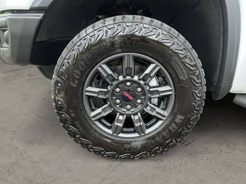 2025 GMC Sierra 1500 AT4X