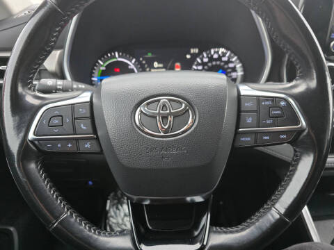 2021 Toyota Highlander Hybrid XLE