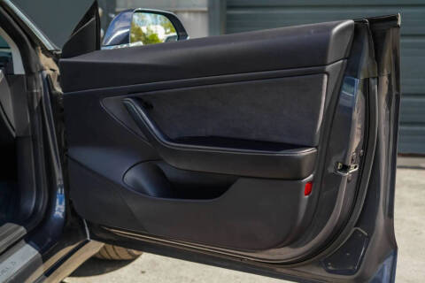 2020 Tesla Model 3 Performance