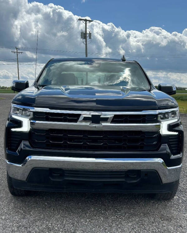 2023 Chevrolet Silverado 1500 LT's photo