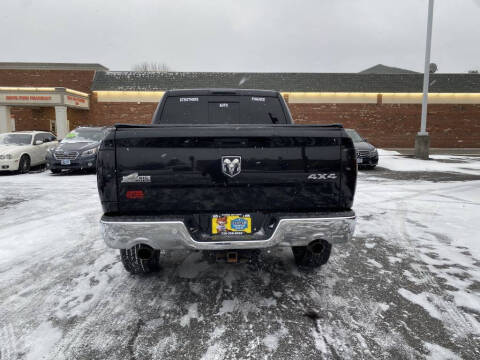 2017 RAM 1500 Big Horn