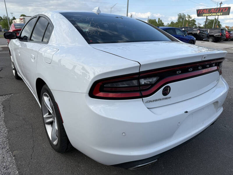 2017 Dodge Charger SXT