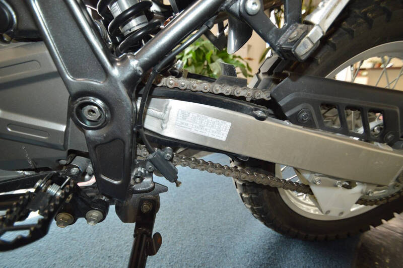 2017 Suzuki DR650SE