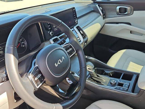 2023 Kia Sorento EX