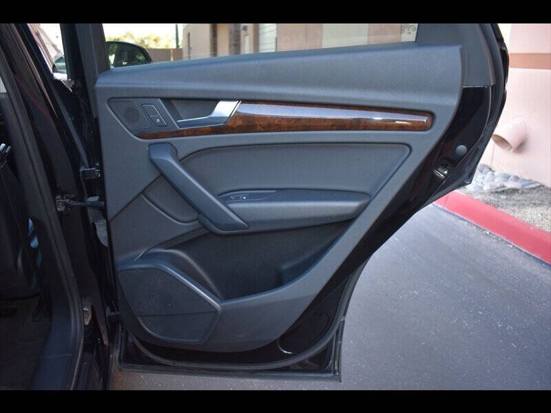 2019 Audi Q5 quattro Premium 45 TFSI