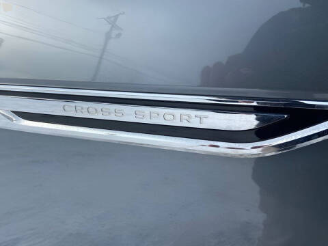 2024 Volkswagen Atlas Cross Sport SEL R-Line 4Motion