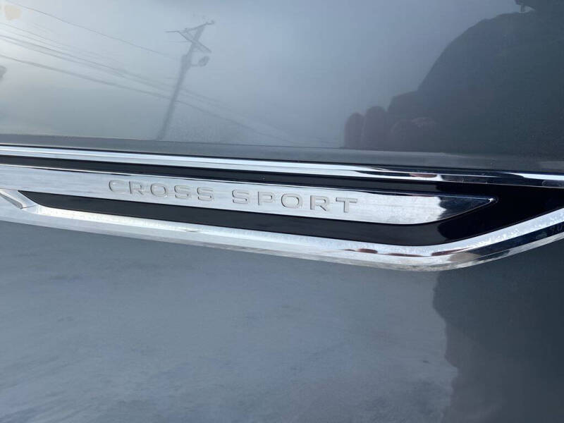 2024 Volkswagen Atlas Cross Sport SEL R-Line 4Motion