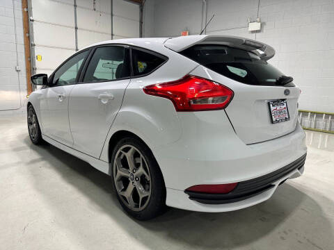2017 Ford Focus ST