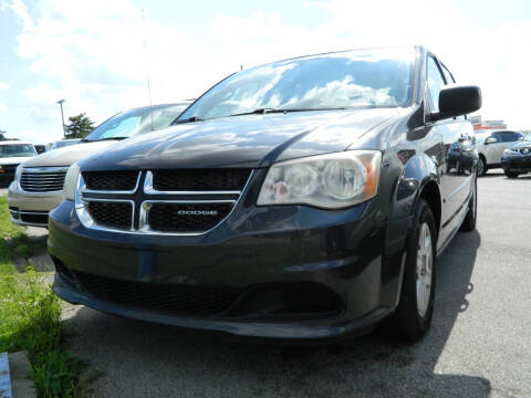 2011 Dodge Grand Caravan for sale at Auto House Of Fort Wayne in Fort Wayne IN