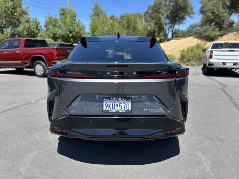 2023 Lexus RZ 450e