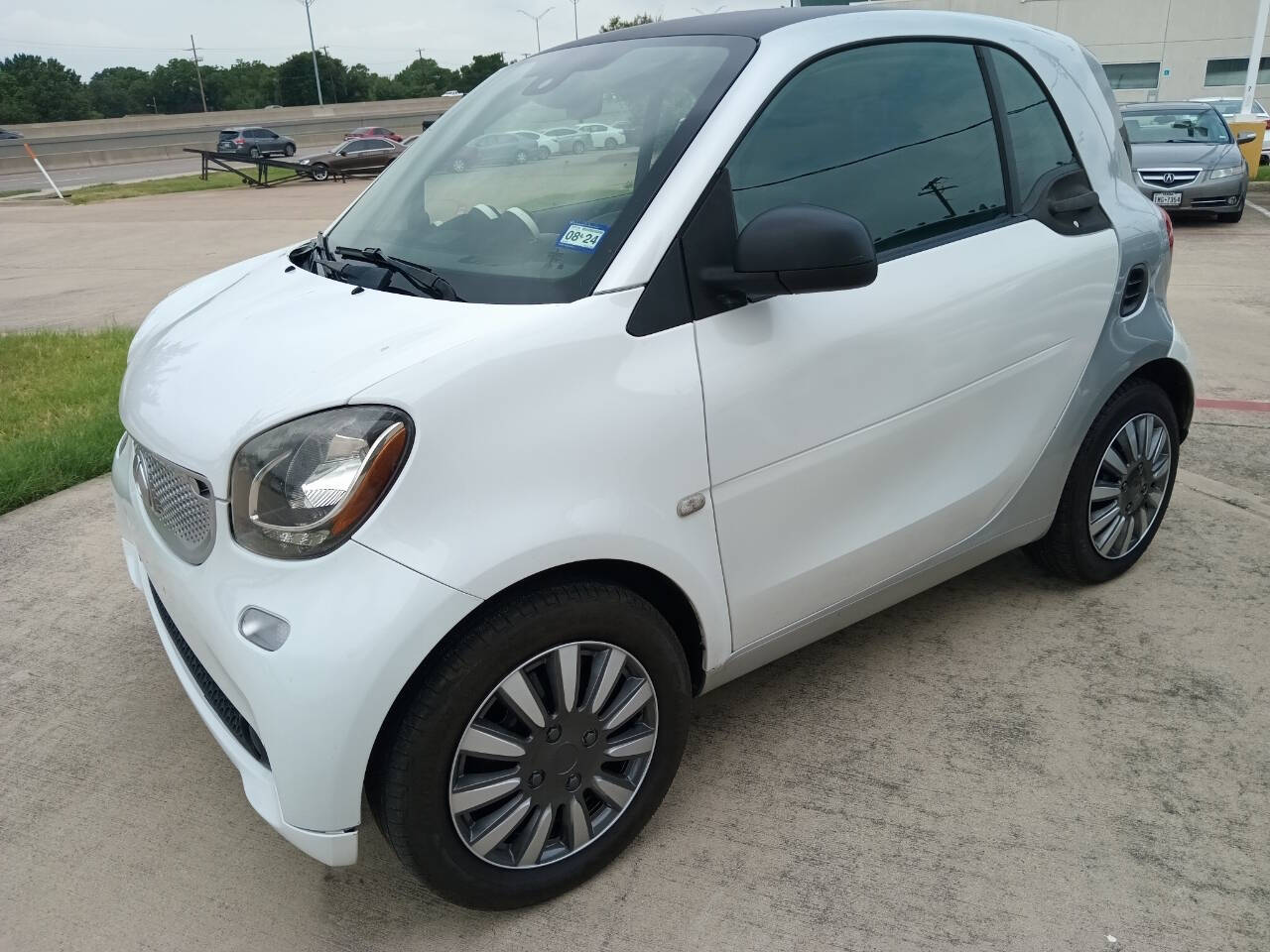 2016 Smart fortwo for sale at Auto Haus Imports in Grand Prairie, TX