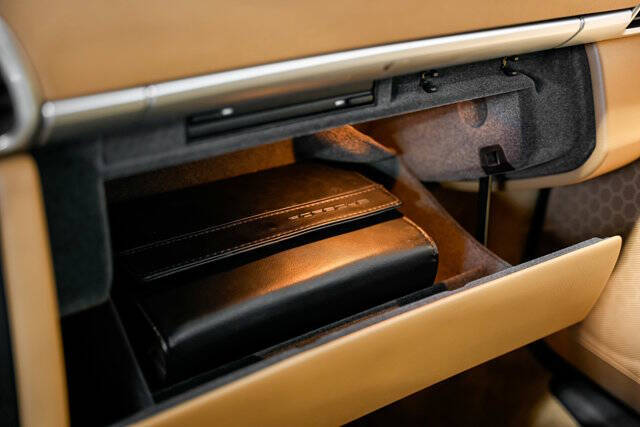 2011 Porsche 911 Carrera GTS