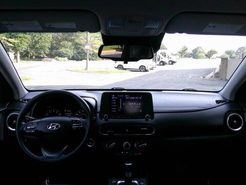 2022 Hyundai Kona SEL