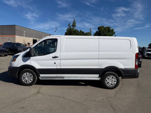 2025 Ford Transit