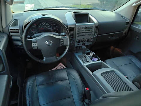 2005 Nissan Armada