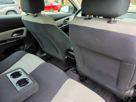 2012 Chevrolet Cruze LS