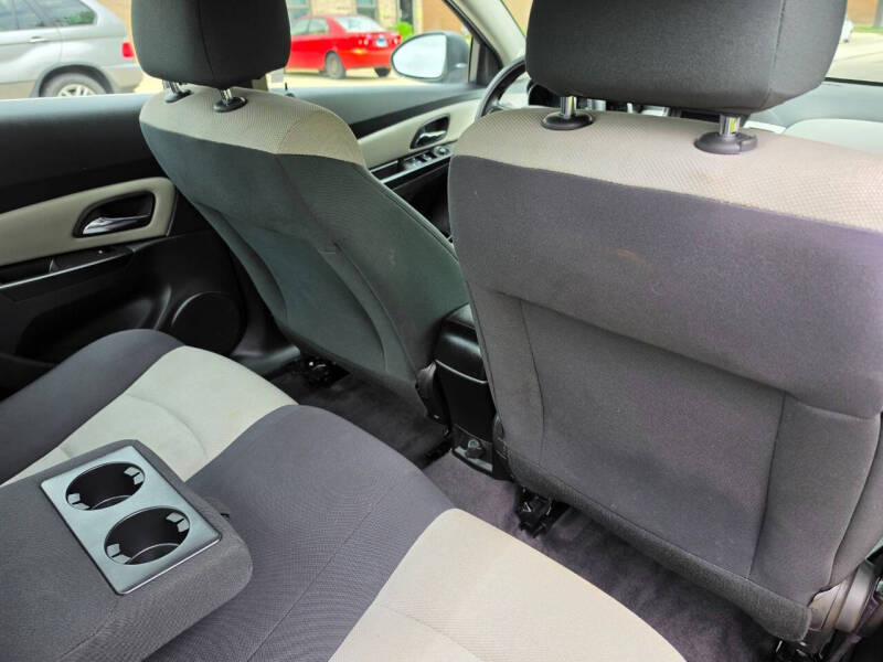 2012 Chevrolet Cruze LS