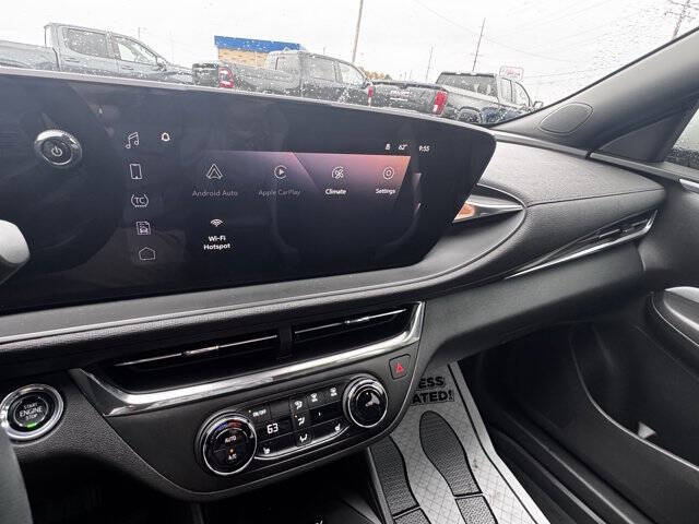 2024 Buick Envista Preferred