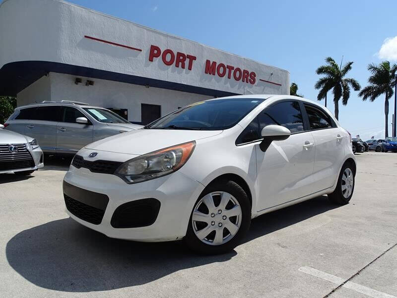 2012 Kia Rio 5-Door LX