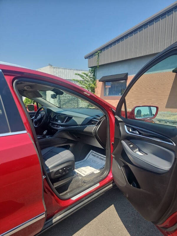 2019 Buick Enclave Essence