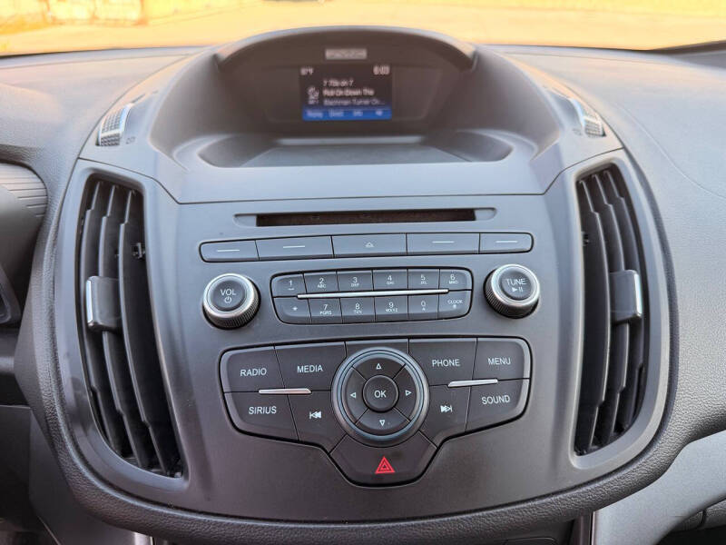 2017 Ford C-MAX Hybrid SE