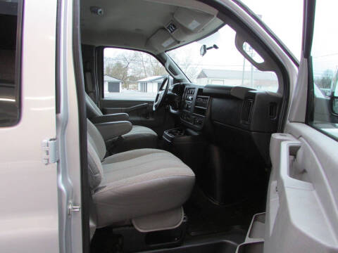 2016 Chevrolet Express LT 3500