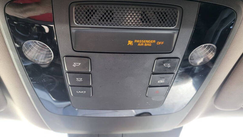 2022 Kia Carnival EX