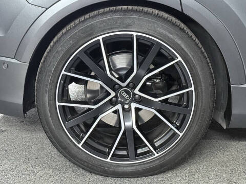 2021 Audi SQ8 4.0T quattro Premium Plus