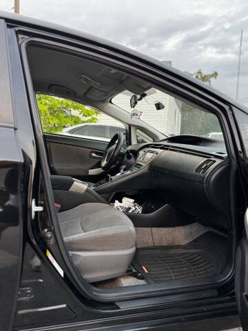 2015 Toyota Prius Three